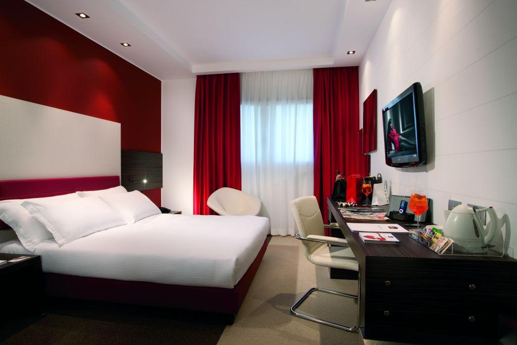 Hotel Western Quid Venice 4*